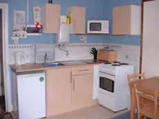 Guy's Cliffe Holiday Apartments - Apartment 4 Kitchen/Diner